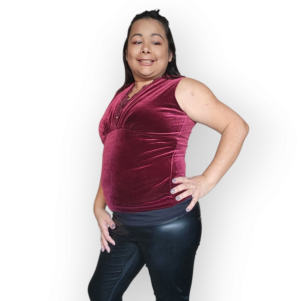 Jessica Velvet Tank Top in Deep Red